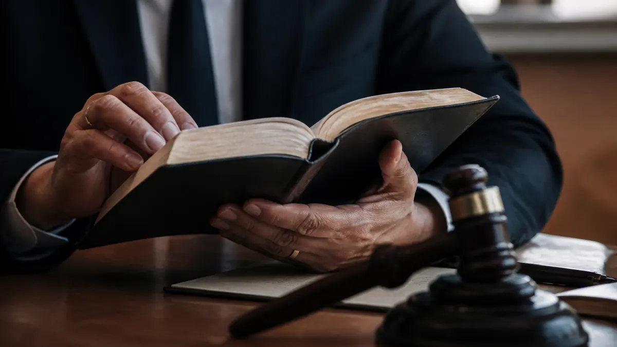 Contexto biblico e historico relacionado a noticia: Maioria dos brasileiros acha que Bíblia deveria influenciar leis